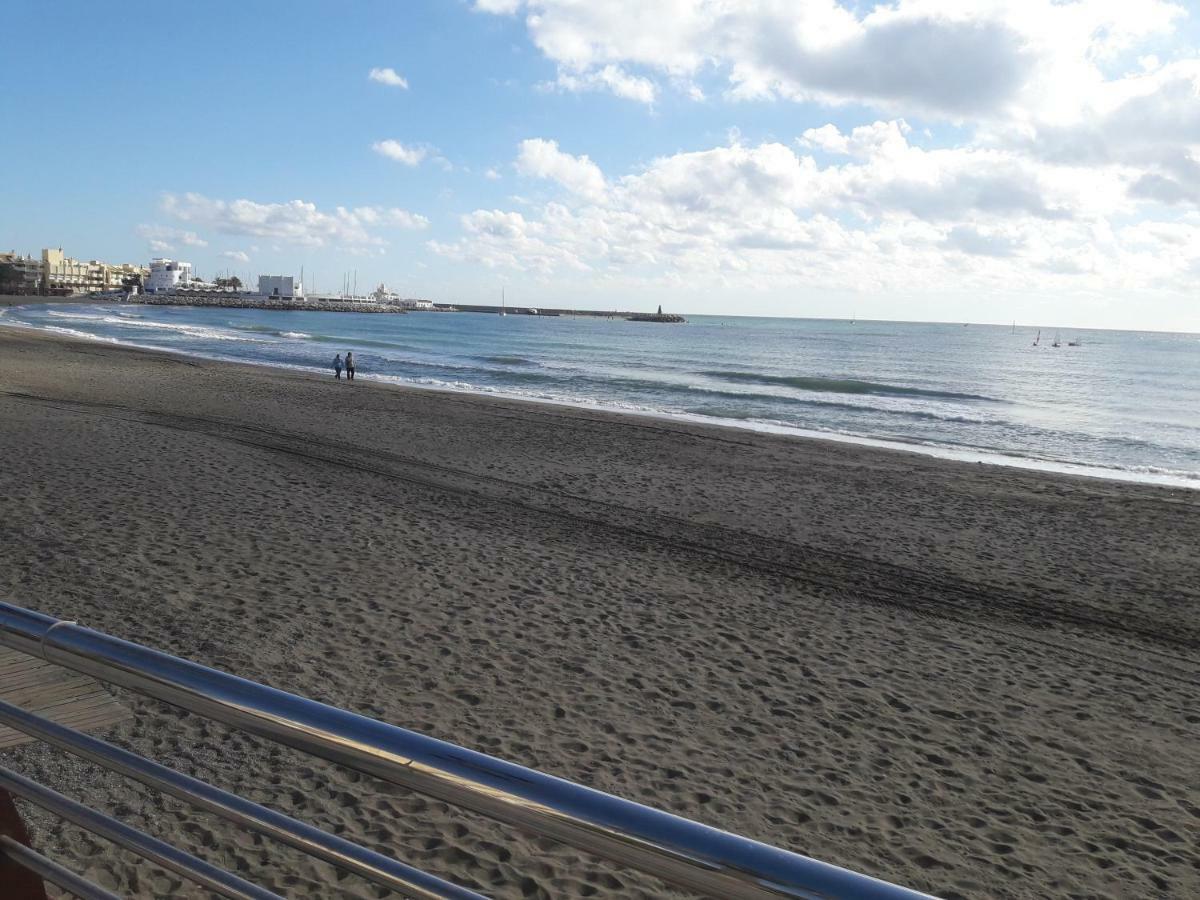 Beachfront Apartment Diana 2 Беналмадена Екстериор снимка