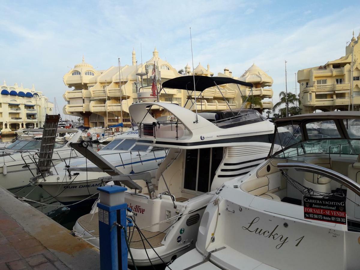 Beachfront Apartment Diana 2 Беналмадена Екстериор снимка
